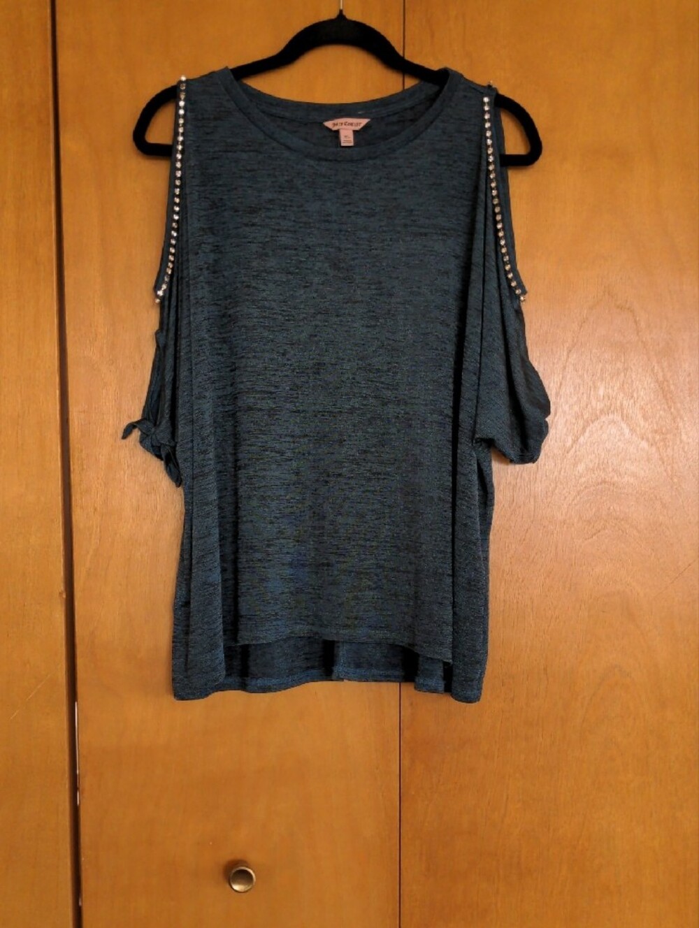 Juicy Couture Rhinestone Cold Shoulder Knit Top XL